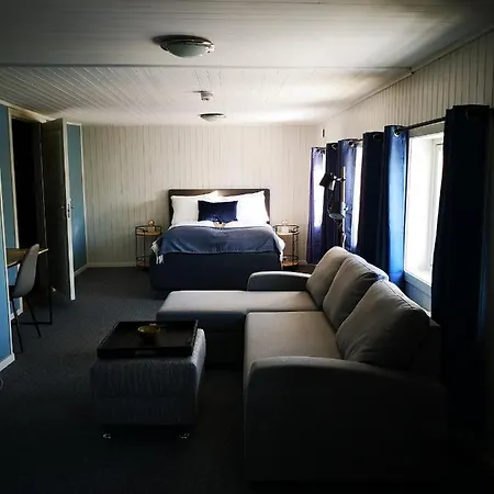Henningsvaer Guesthouse Henningsvaer
