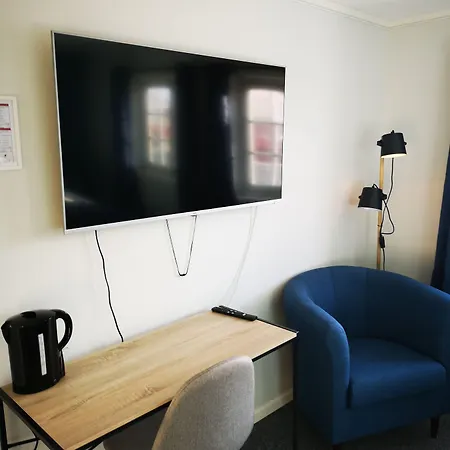 Henningsvaer Guesthouse 3* Henningsvaer