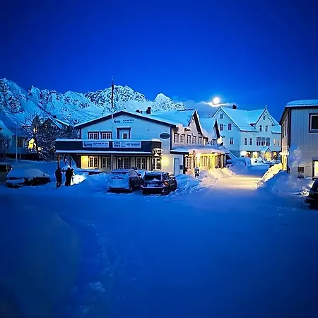 Henningsvaer Guesthouse