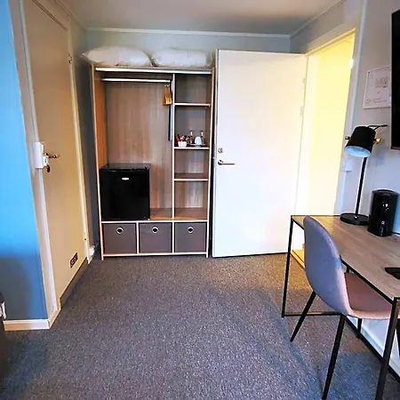 Henningsvaer Guesthouse ヘニングスヴァール