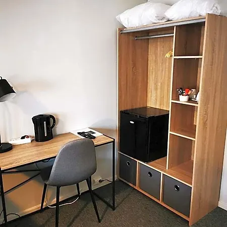 Henningsvaer Guesthouse ホテル