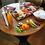 酒店 Henningsvaer Guesthouse